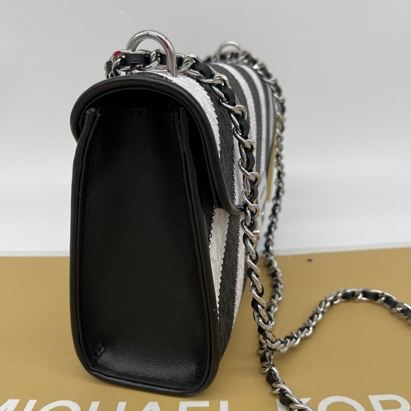 Michael Kors Rose MD Flap Shoulder Bag Bla… - Picture 10 of 13